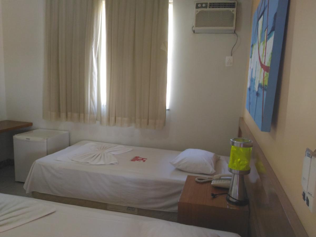 Hotel Pinheiros Chonim de Baixo